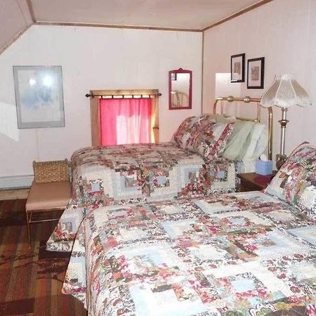 The Twin Lakes Inn Luaran gambar
